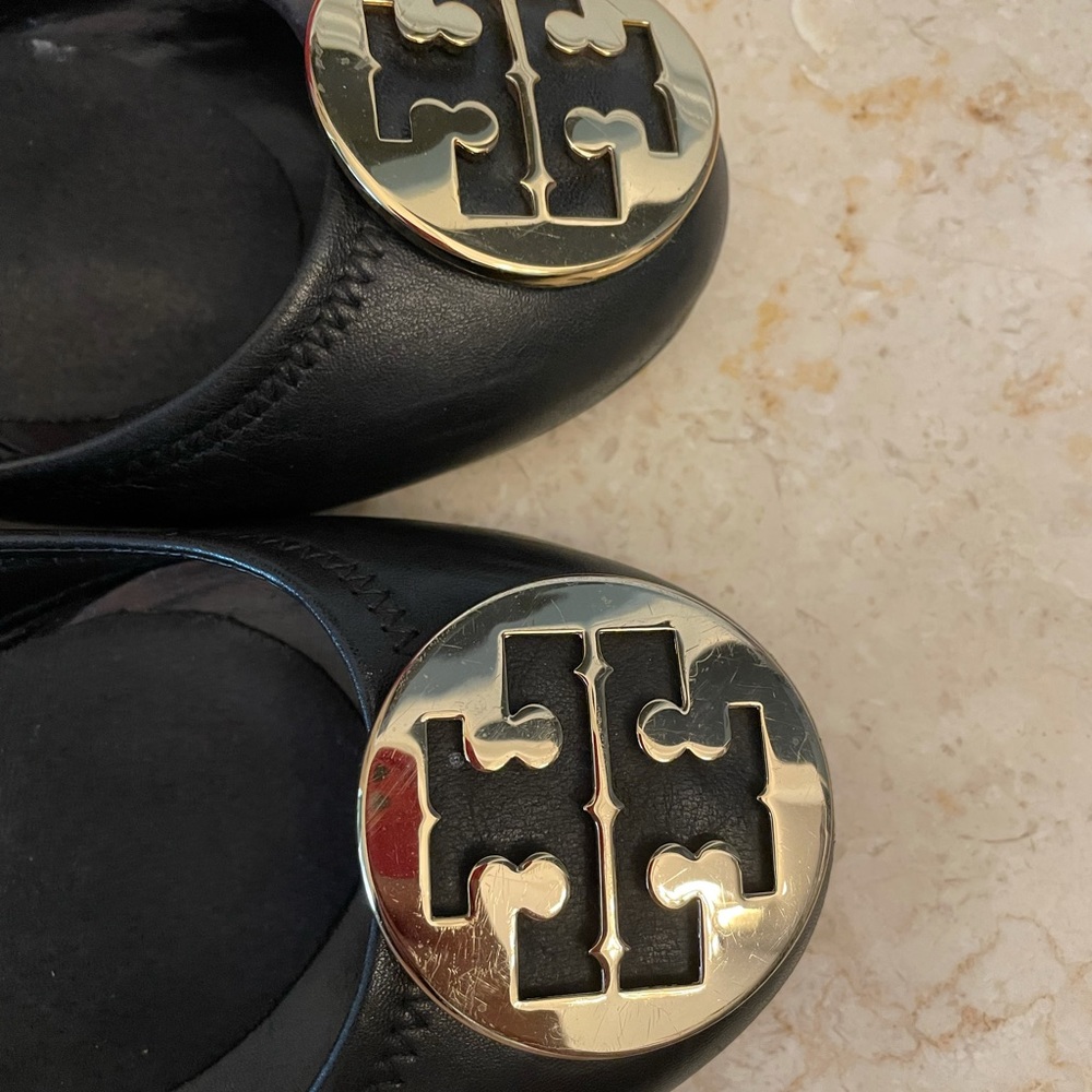 Tory Burch leather black flats